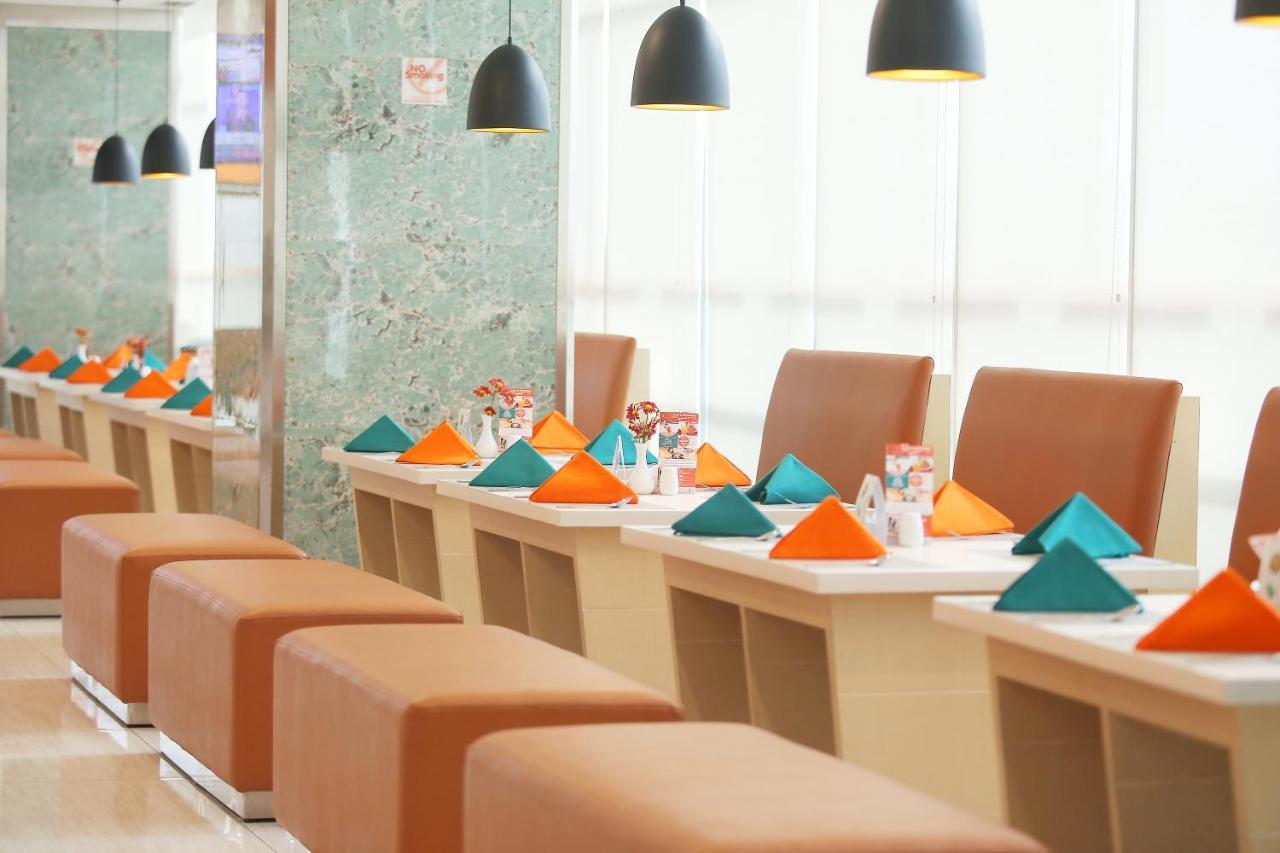 해리스 호텔 센트라랜드 세마랑 외부 사진